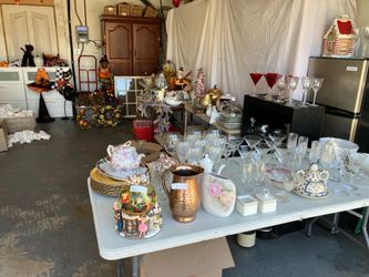 Garage Sale 7/18 – Fabric, Crafts, Treadmill, Household items & more