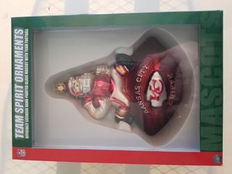Chiefs Team Spirit Ornaments