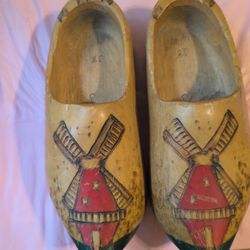 Vintage Hand Carved Holland Wooden Shoes EUSize 38