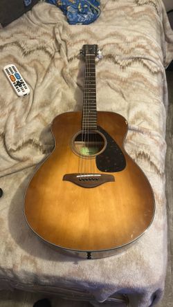 Yamaha guitar