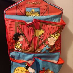 Peanuts Vintage Shoe Organizer 