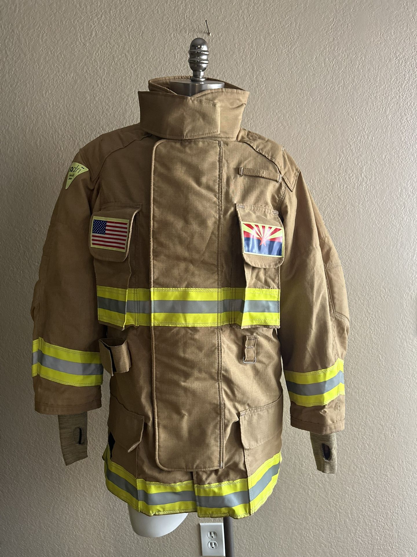 Janesville Lion Apparel Arizona Firefighter Jacket Size 38 Made with Kevlar 2004