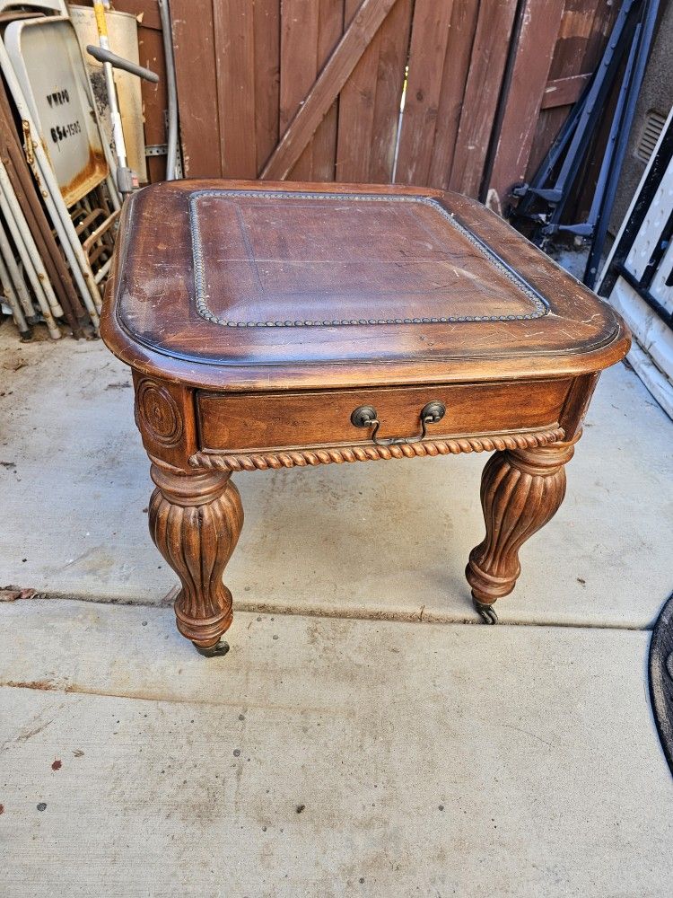 2 End Tables And Coffee Table