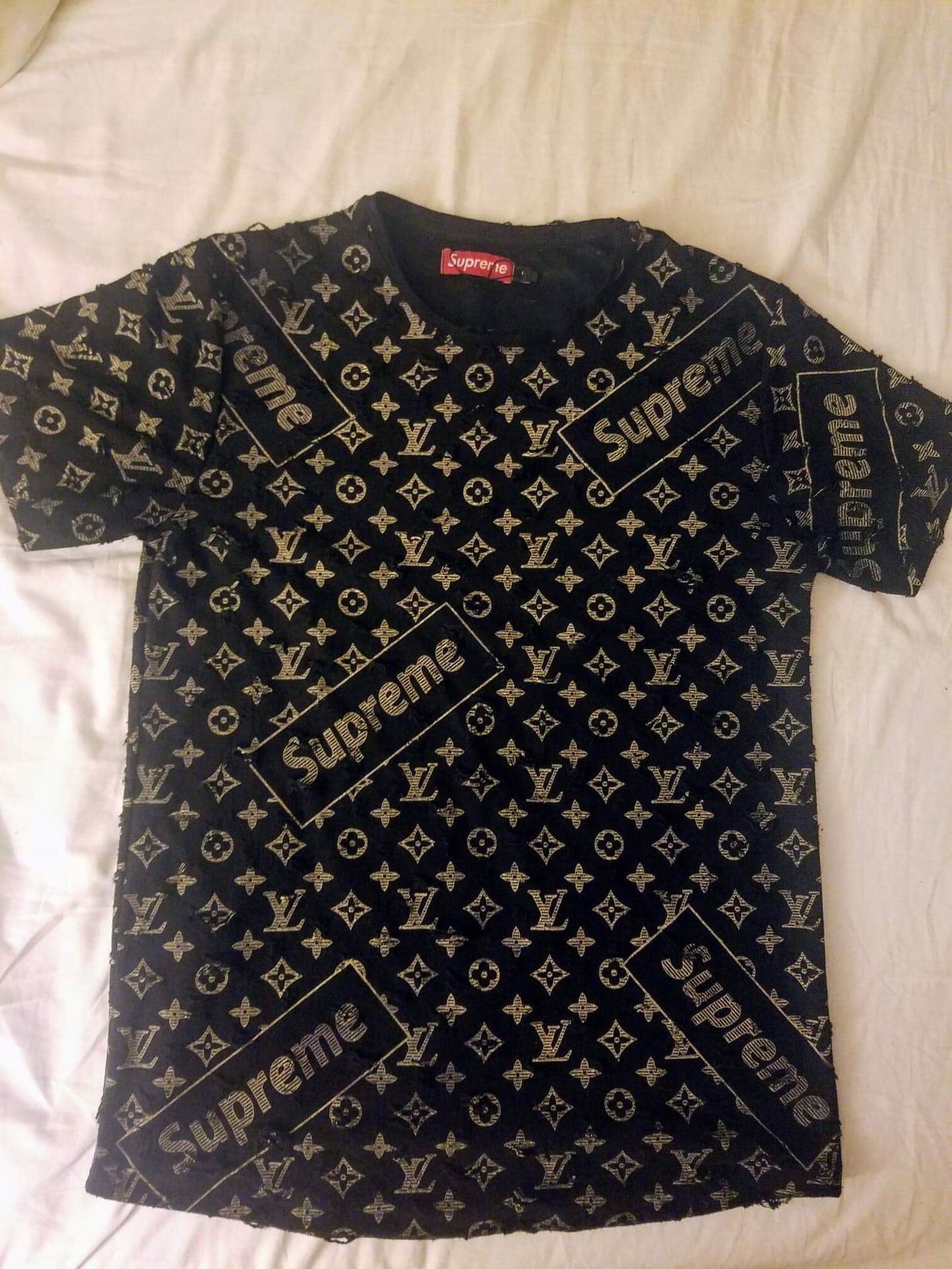 Supreme Louis Vuitton shirt , “Pre Owned”