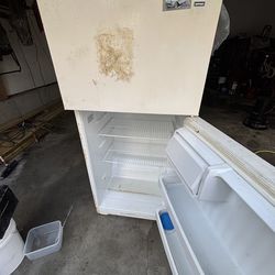 Garage refrigerator