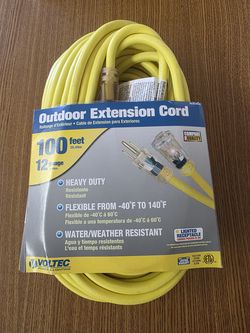 Extension cord, 100 ft, 12 guage