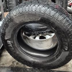 255 /70 R 17  Goodyear Wranglers Territory AT