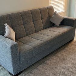 3-Seater & 2-Seater Sofas With Pillows