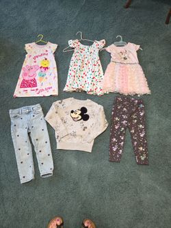 Name Brand Clothes sz 4T see description