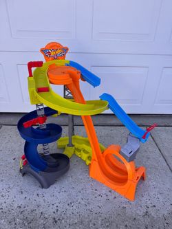 Hot Wheels Track