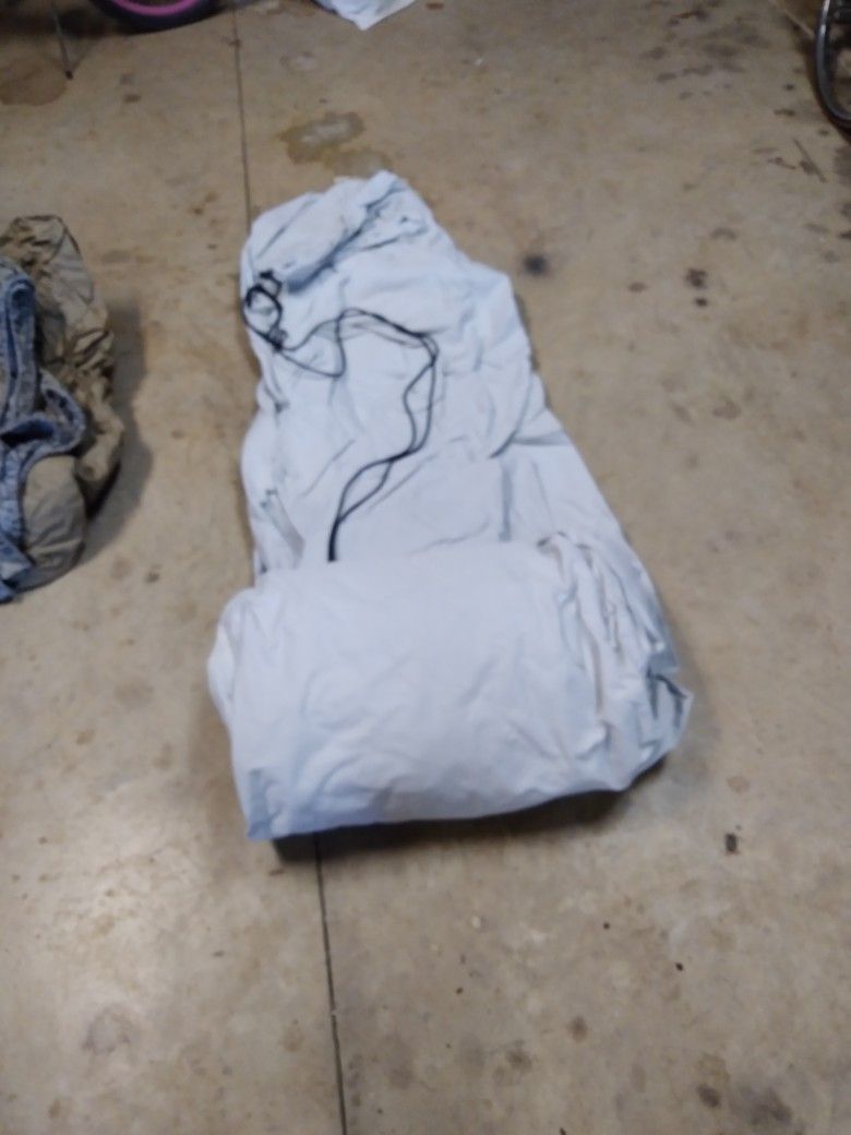 BOAT COVER TRAILERABLE. 19 TO 20 FOOT NEW NEVER USED