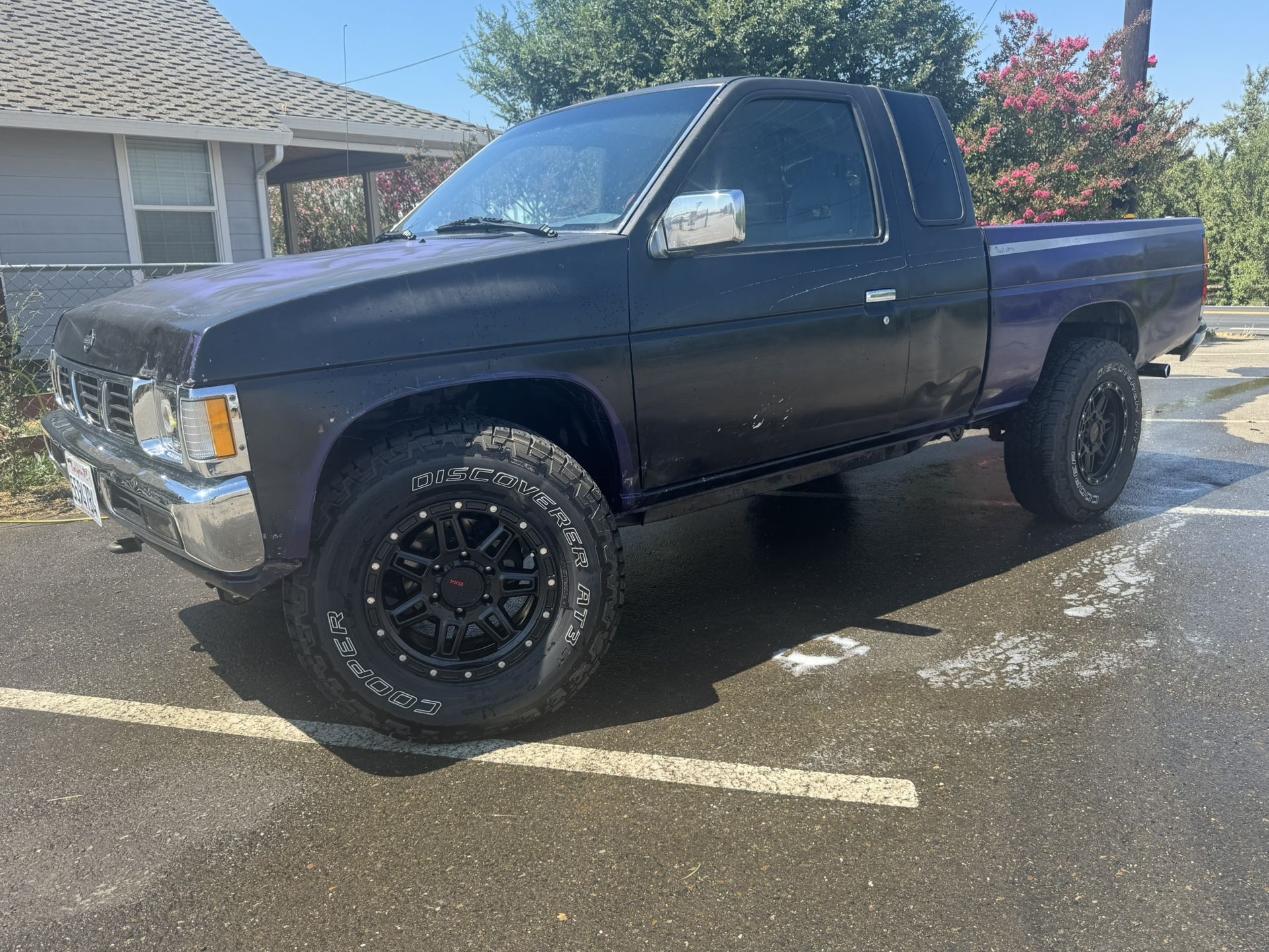 1995 Nissan Pickup