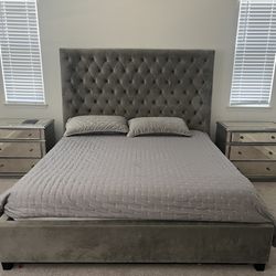 Cal King Size Bed With Dresser And Nightstands 