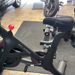 Peleton bike Plus