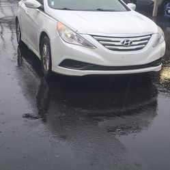 Hyundai Sonata 2014