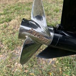 10.1x13 Vengeance Prop Merc 60hp Good Shape 