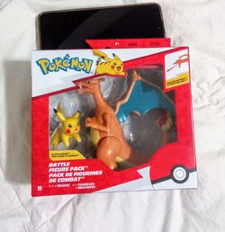 Pokemon Charizard And Pikachu Battle Pack Figure $20