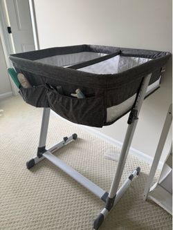 Like New Twin bassinet -JPMA certified