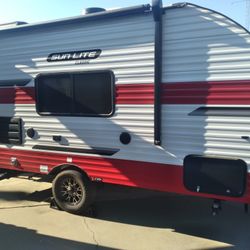 2024 Sunlite 16bh Classic