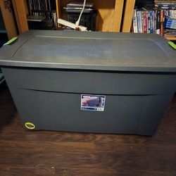 Sterilite 45 Gallon Storage Tote with Wheels