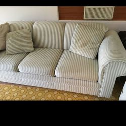 Sleeper Couch Free