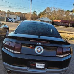 2011 Ford Mustang