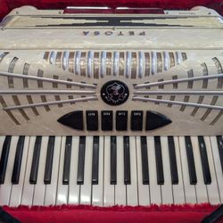 Petosa Grand Accordion