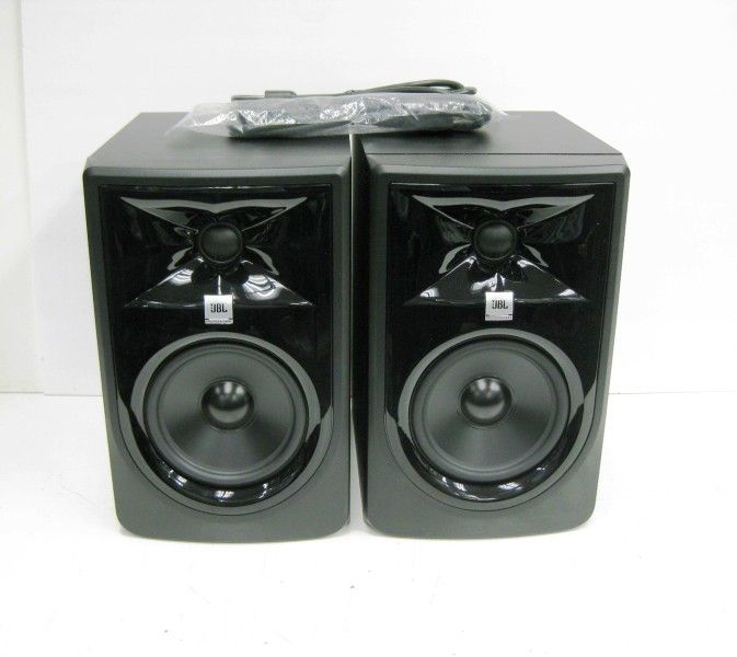 Pair of JBL 305P MkII Powered Active Studio Monitors Speakers