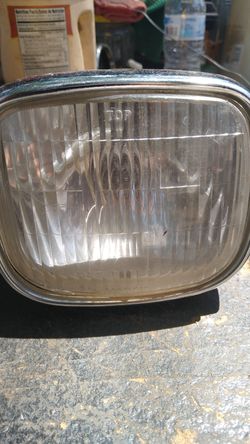 Yamaha 125 yt 6v headlight