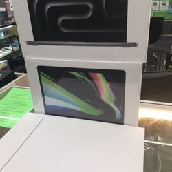MacBook Pro M4 MacBook Air M4 Chip New Sealed No Credit Needed Pay Down Only 