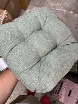 Gripper Jade Green Tufted Chair Cushion