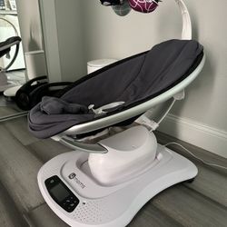 4Moms Mamaroo Baby Swing With 5 Functions