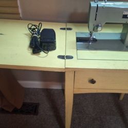 Sears and Roebuck Antique Sewibg Machine 