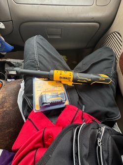 DEWALT BRUSHLESS RATCHET