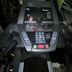 Spirit Treadmill CT800