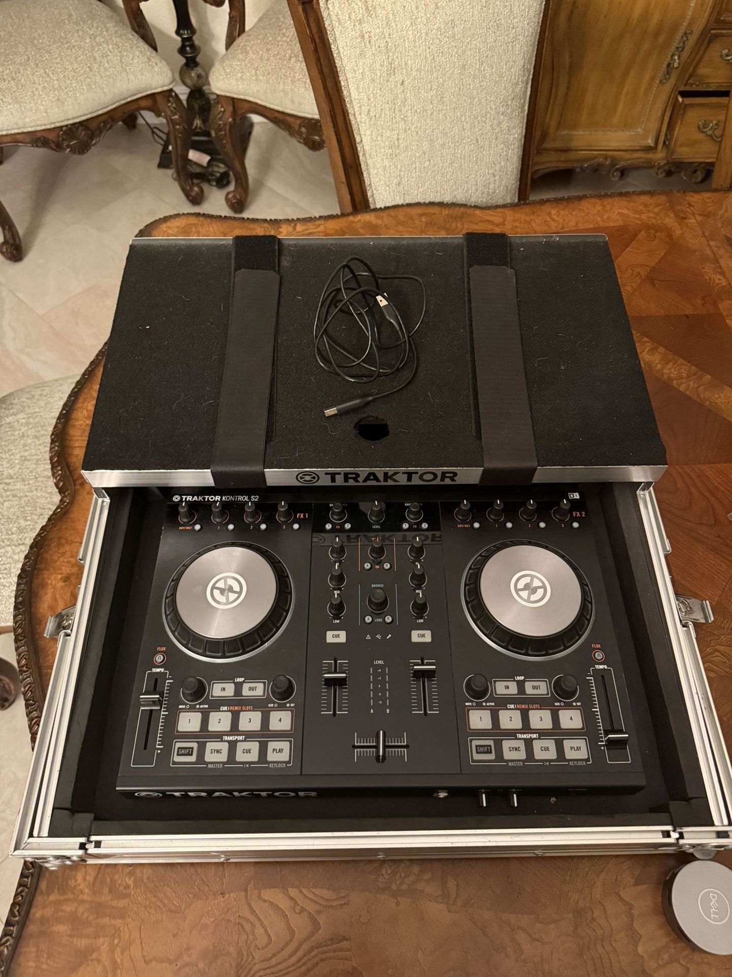 Traktor DJ Board 