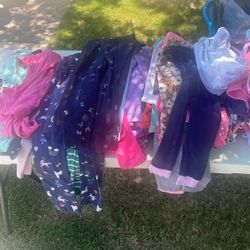 Girls Clothes/Ropa de Niña