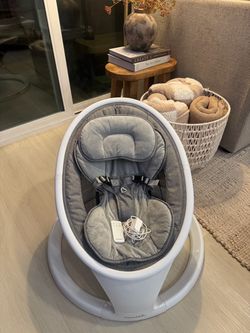 Munchkin Swing $100