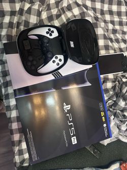 PS5 Pro Bundle with Cooling fan