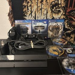 PS4 500GB with 7 Games 