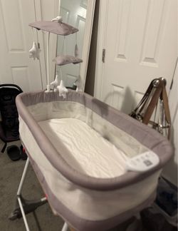 Simmons Kids  Bassinet