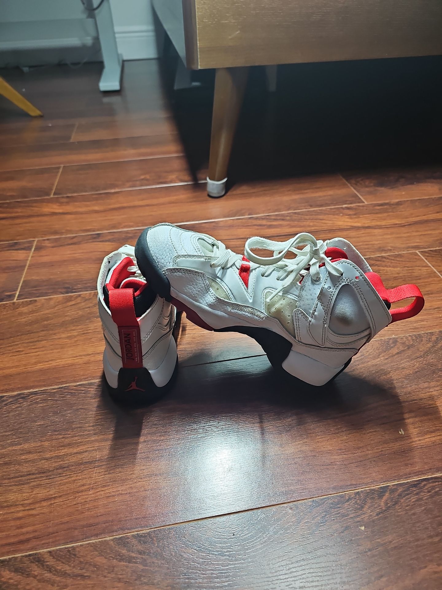 Jordan Youth 4Y Jumpman Two Trey Shoes Retro