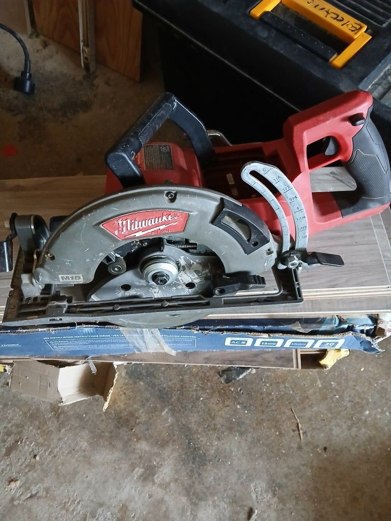 Skill Saw For Parts
