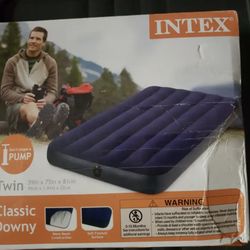 Brand New Intex inflatable twin mattress 