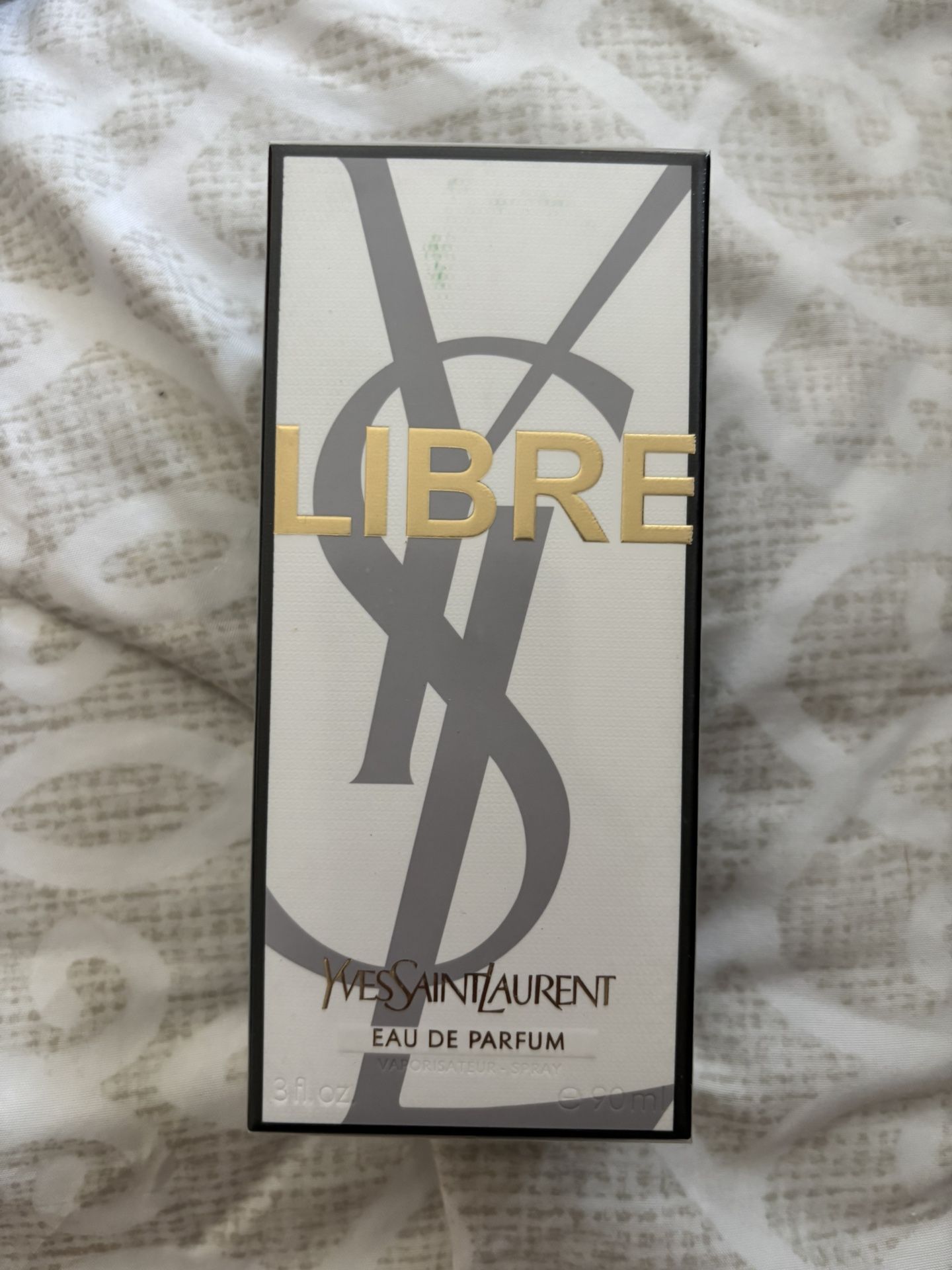 Women’s perfume