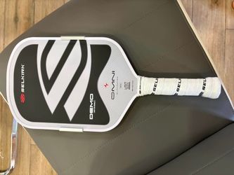 Selkirk OMNI pickleball paddle