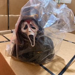 scream 7  popcorn bucket