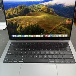 MacBook Pro 14 Inch Silver 1TB 