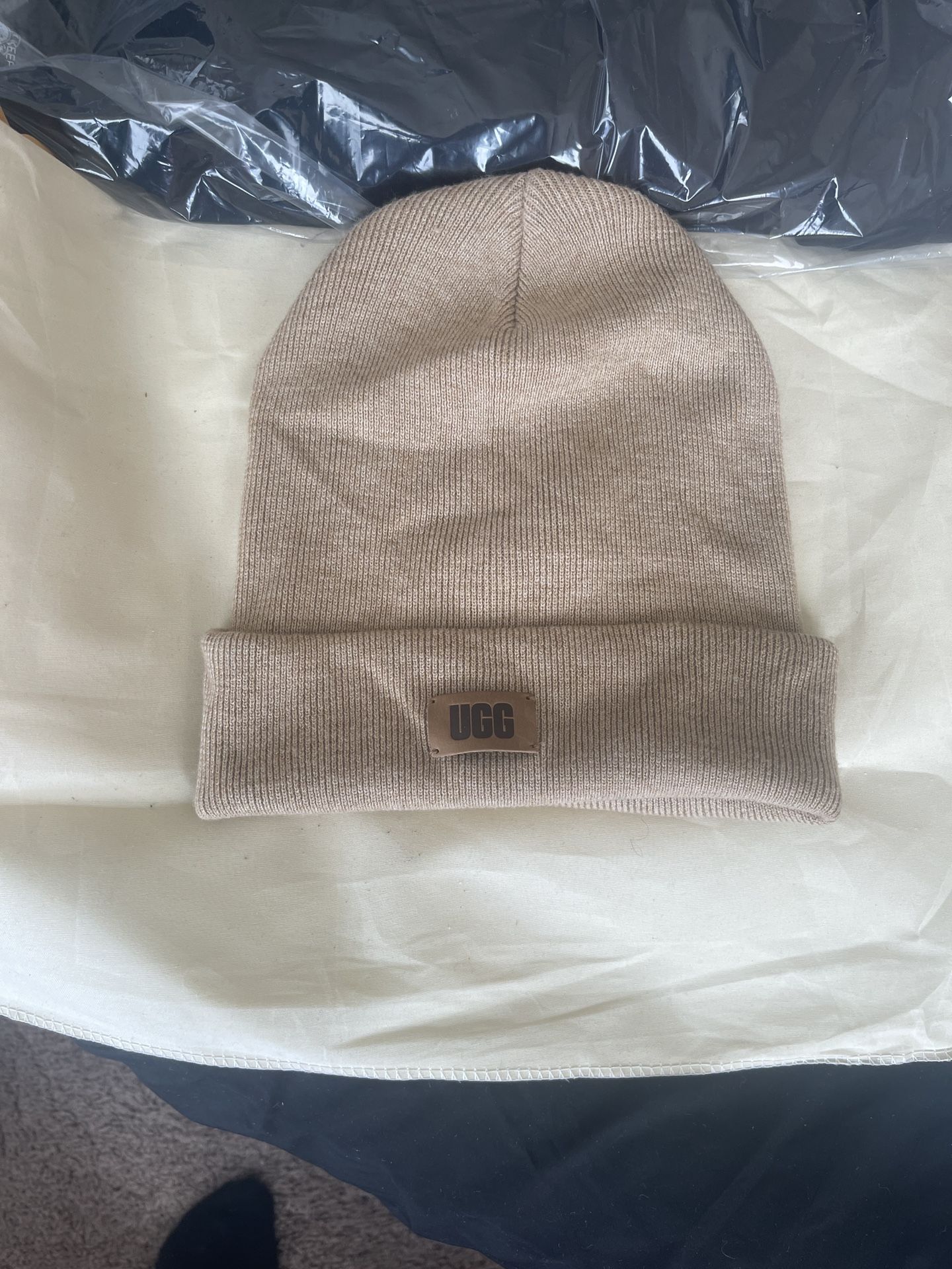 UGG Classic Brown Knit Beanie