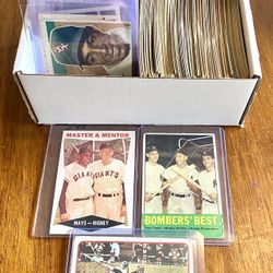 OLD BASEBALL CARD COLLECTION 3 Mickey Mantles, 2 Willie Mays, &  More! 